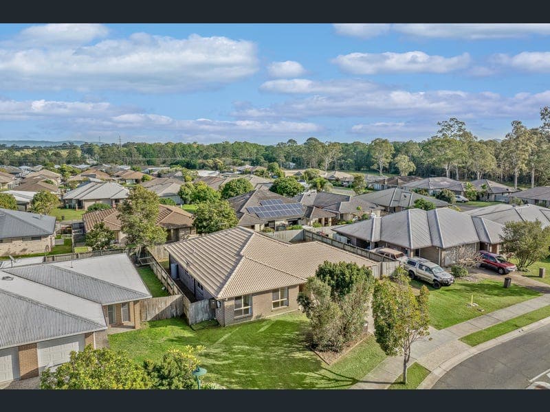 30 Reibelt Drive, Caboolture — photo 1 of 5