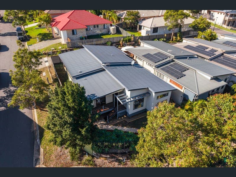 1 Hampstead Lane, Springfield Lakes — photo 1 of 5