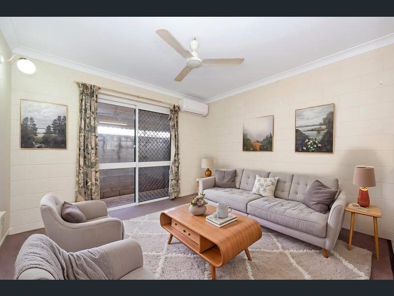 2/47-49 Ford Street, Hermit Park — photo 1 of 5