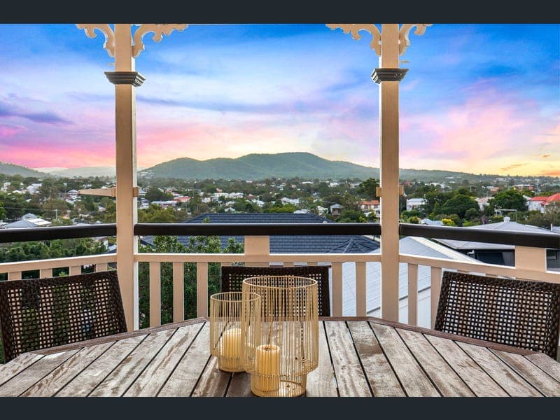 31 Enoggera Terrace, Red Hill — photo 1 of 5