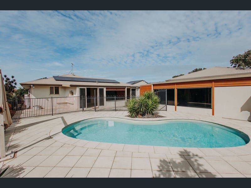 5 Stehbens Drive, Kepnock — photo 1 of 5