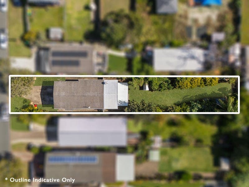 88 Pikett Street, Clontarf — photo 1 of 5