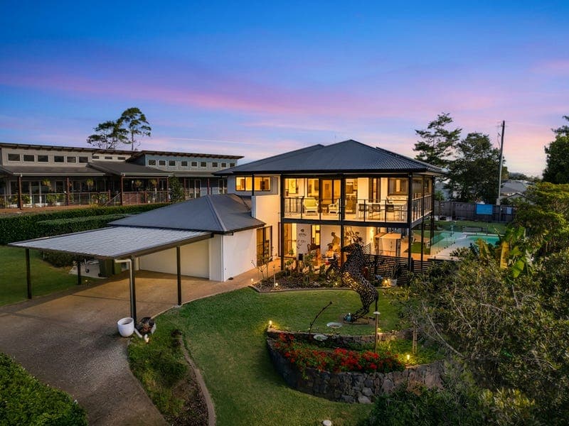 2A Curlew Court, Maleny — photo 1 of 5