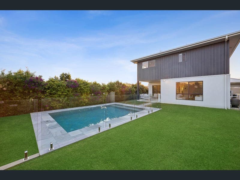 4 Sandpiper Place, Peregian Springs — photo 1 of 5