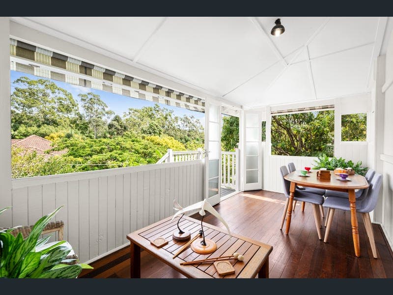 40 Gower Street, Toowong — photo 1 of 5