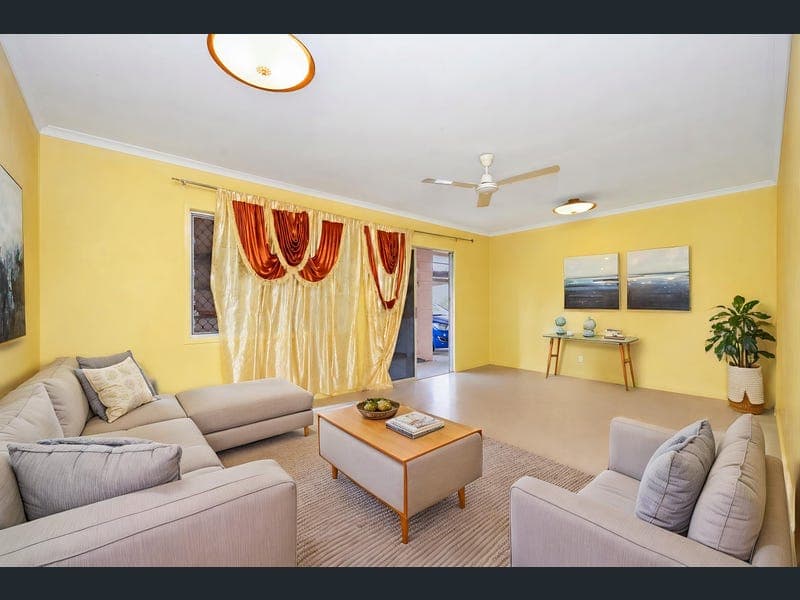 1 West Street, Mundingburra — photo 1 of 5