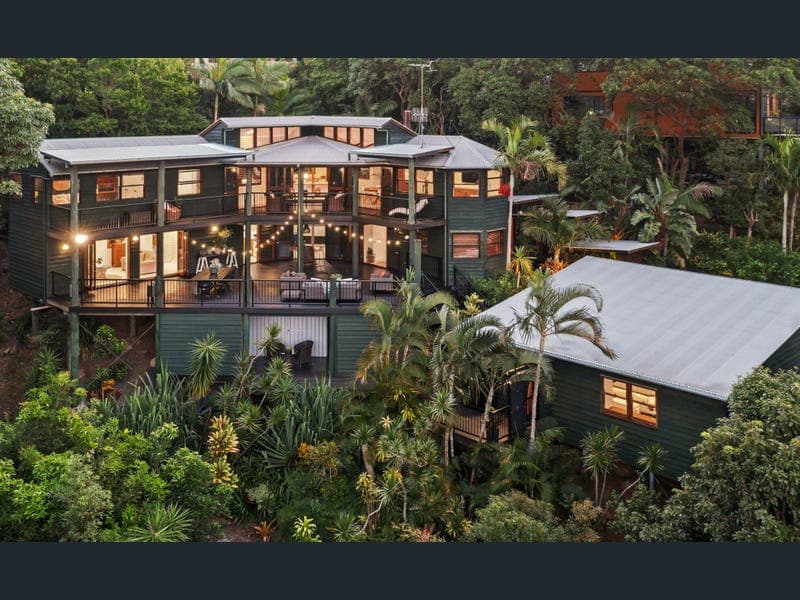 32 Fauna Terrace, Coolum Beach — photo 1 of 5