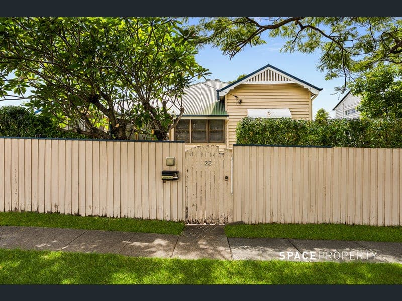 22 Abbott Street, Ascot — photo 1 of 5