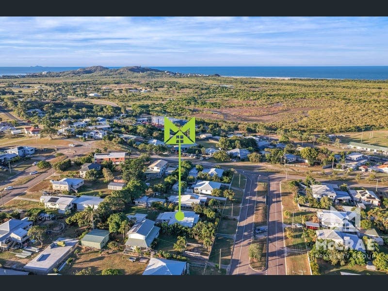 8 Poole Street, Bowen — photo 1 of 5