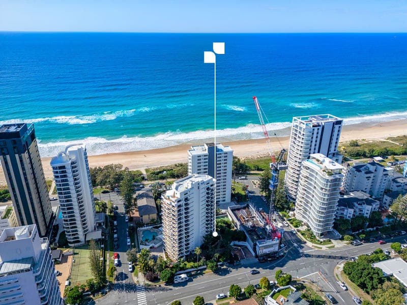 3/4 Britannia Avenue, Broadbeach — photo 1 of 5