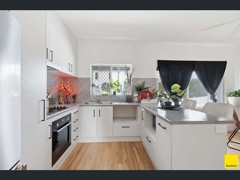 37/34-36 Patience Street, Manoora — photo 1 of 5