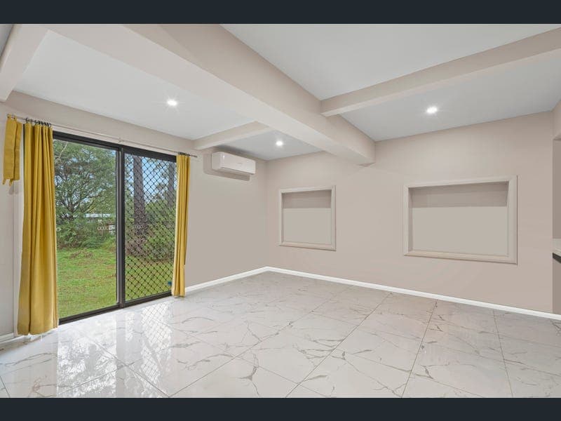8 Caroline Street, Riverview — photo 1 of 5