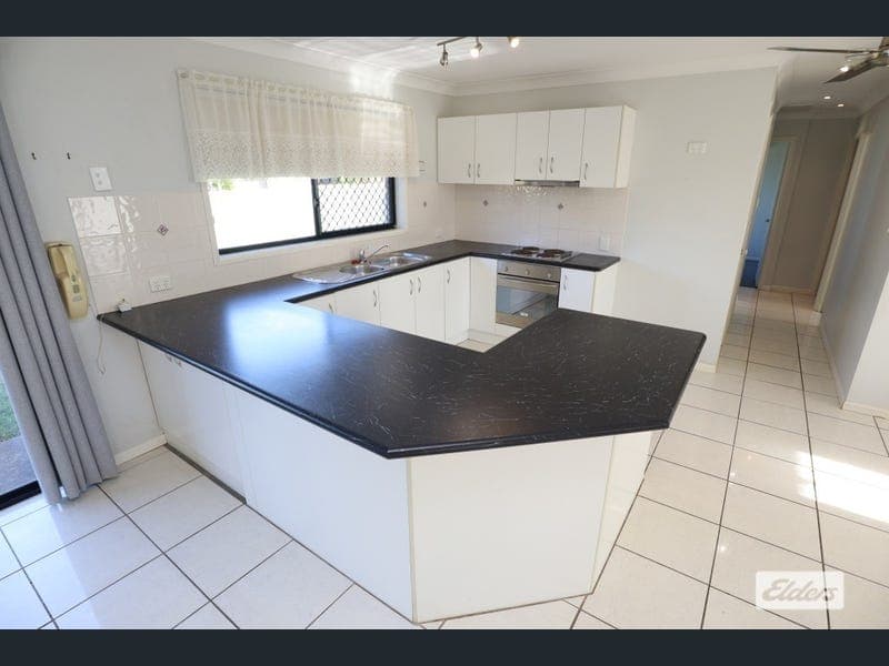 1 Carabeen Court, Laidley — photo 1 of 5