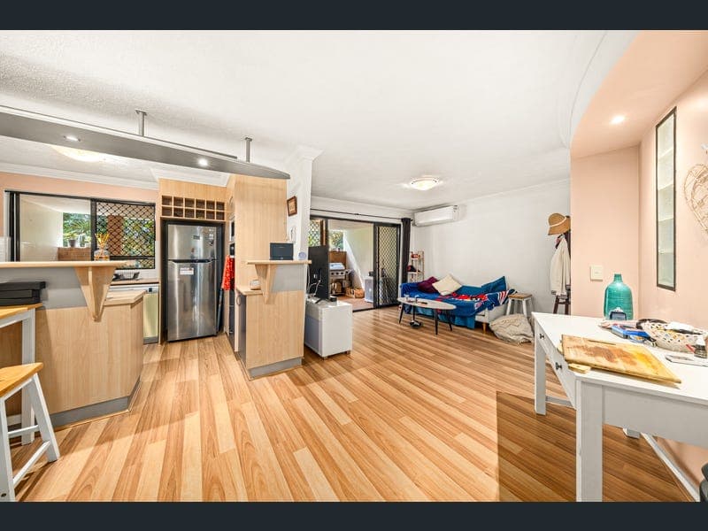 18/52 Beeston Street, Teneriffe — photo 1 of 5