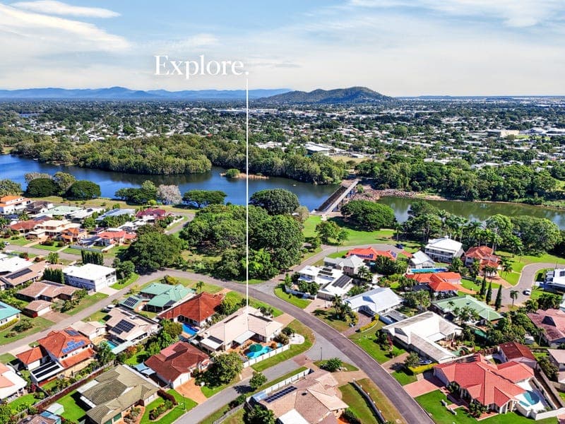 83 River Park Drive, Annandale — photo 1 of 5
