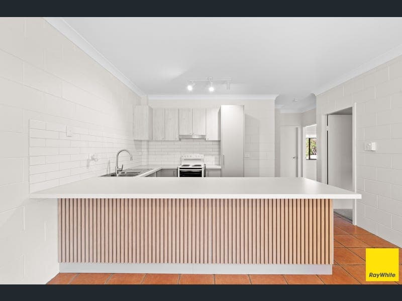 6/520-522 Varley Street, Yorkeys Knob — photo 1 of 5