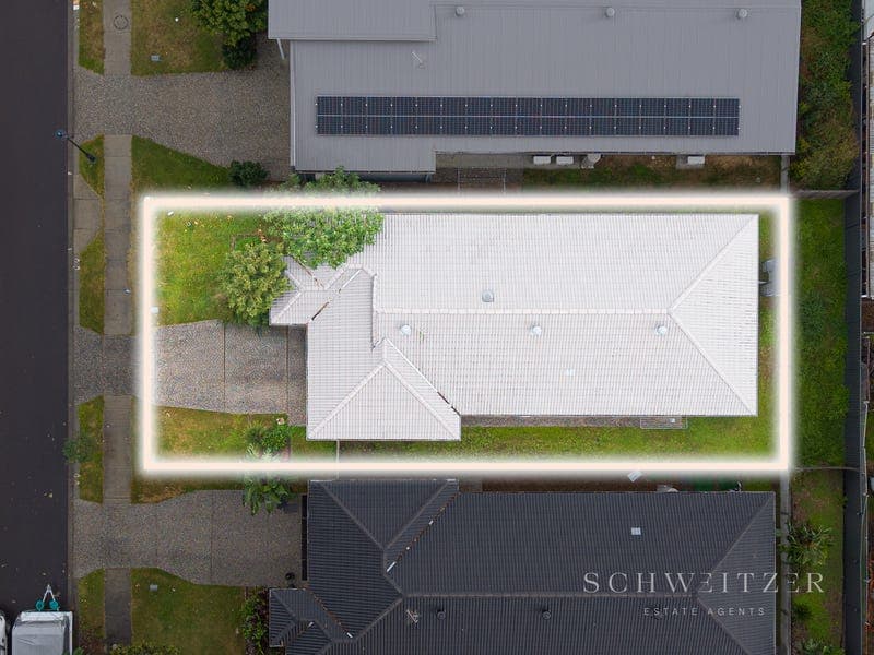 4 Hickory Place, Brassall — photo 1 of 5
