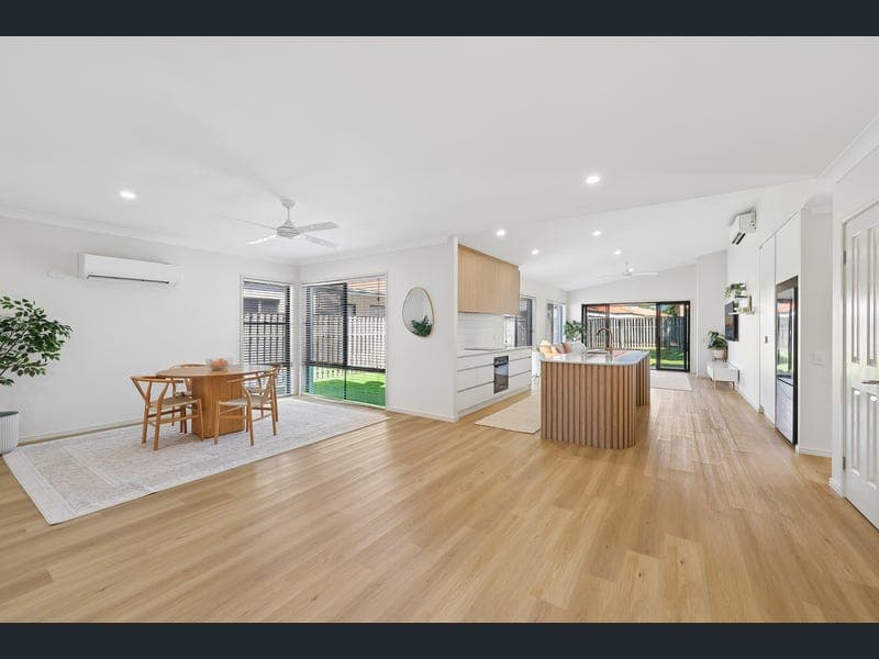 41 Olympus Drive, Robina — photo 1 of 5