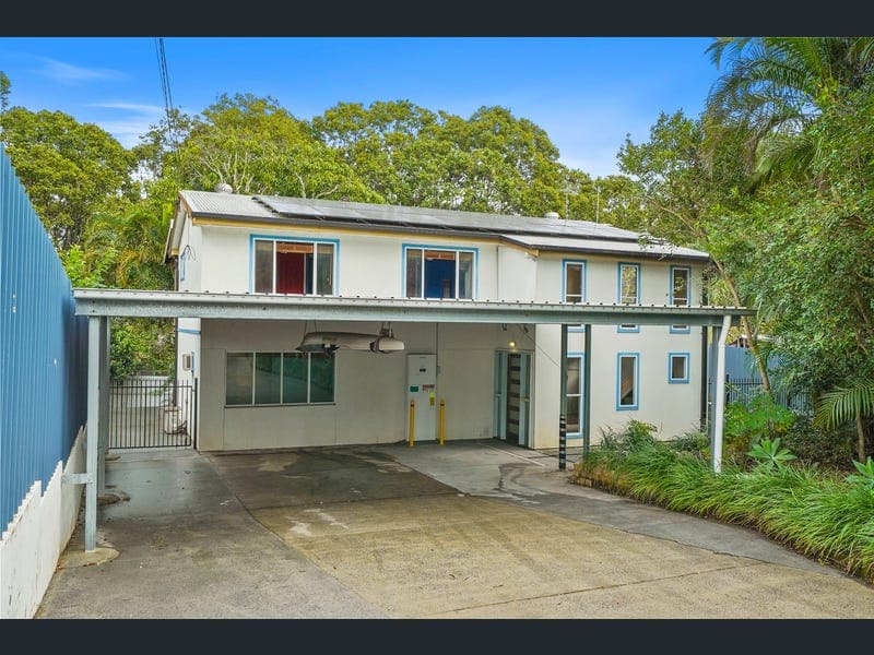 10 Quarrian Crescent, Beenleigh — photo 1 of 5