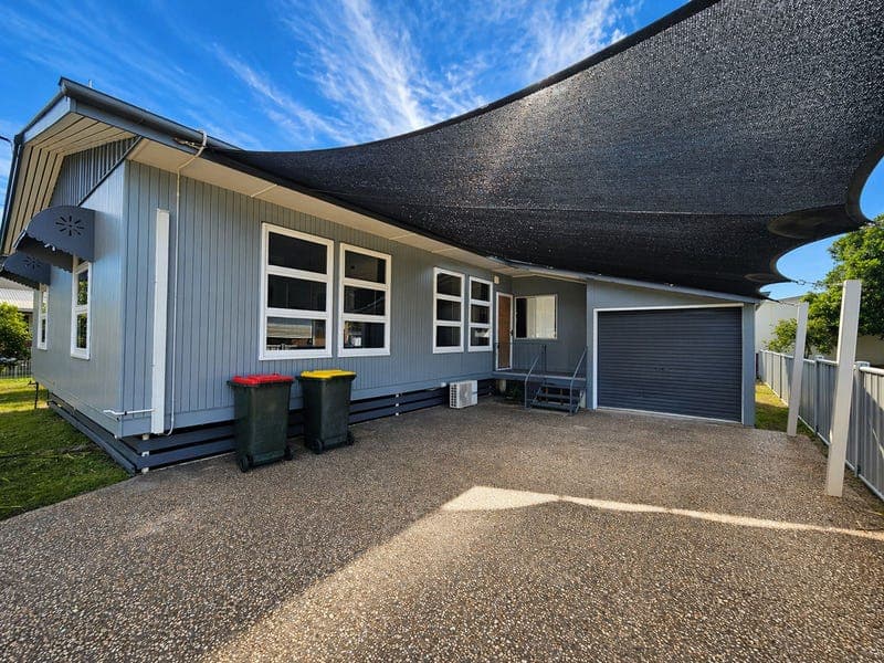 124 Auckland St, Gladstone Central — photo 1 of 5
