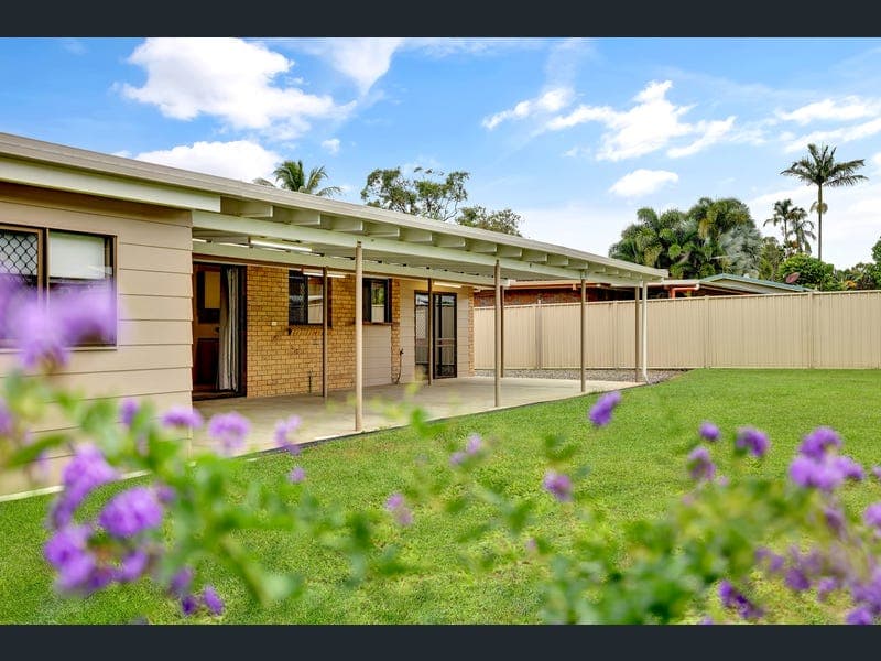 41 Mestrez Street, Mooroobool — photo 1 of 5