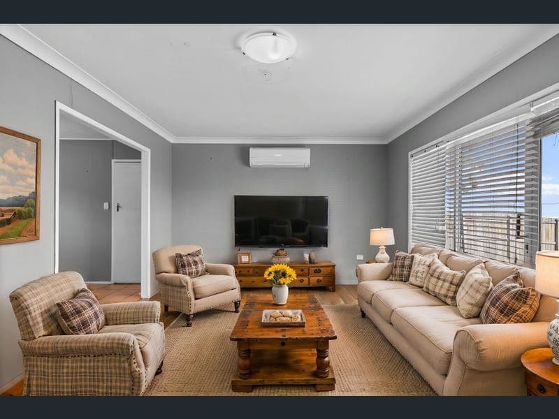 22 Spencer Street, Harristown — photo 1 of 5