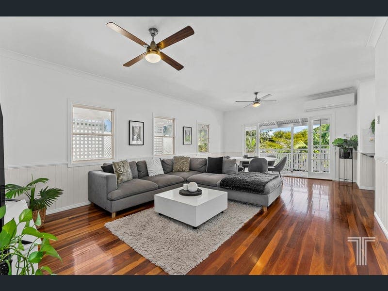 17 Longfellow Street, Norman Park — photo 1 of 5