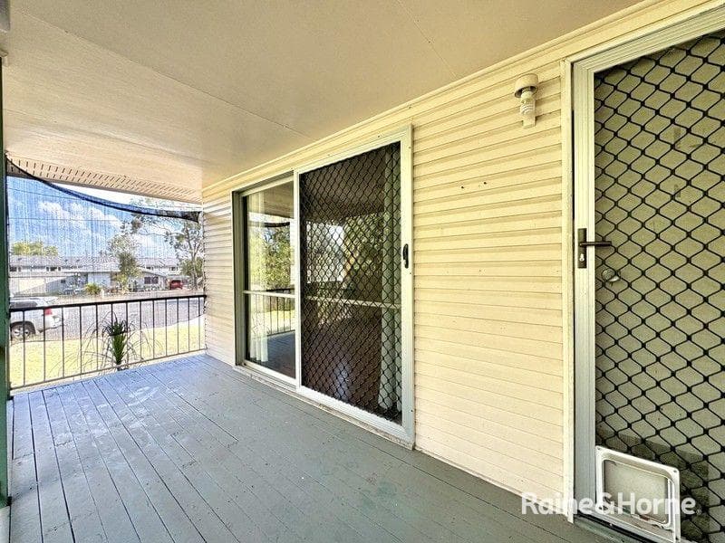 14 Chifley Court, Moranbah — photo 1 of 5