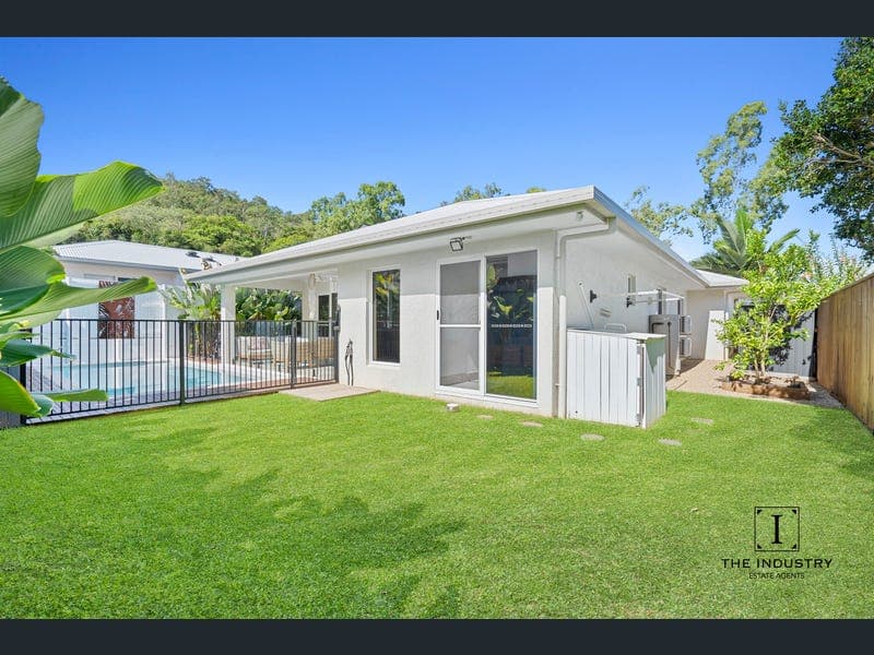 84 Flagship Drive, Trinity Beach — photo 1 of 5