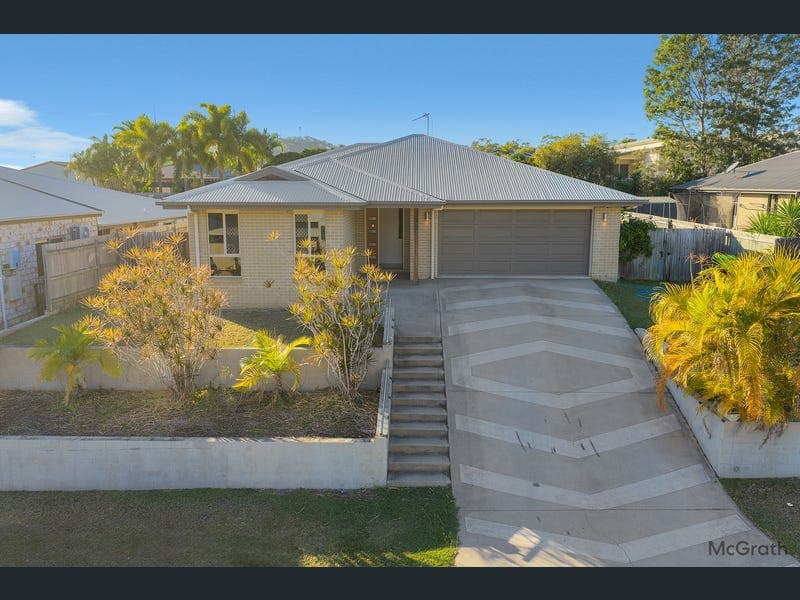 61 Koowin Drive, Kirkwood — photo 1 of 5