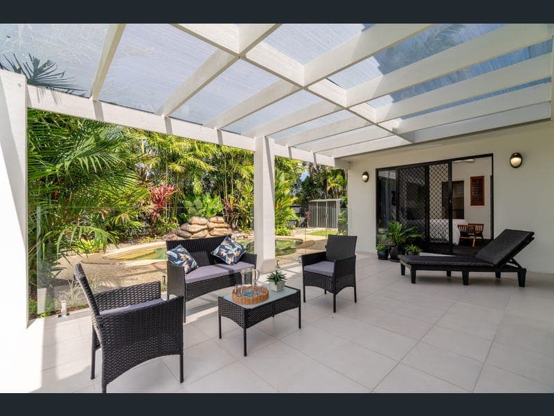51 Kokoda Street, Idalia — photo 1 of 5