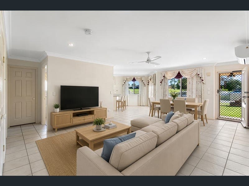 26 Woodland Street, Rothwell — photo 1 of 5