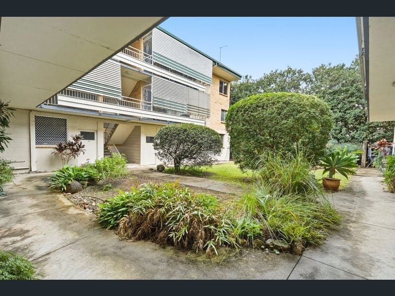 9/1 Adelaide Street, Clayfield — photo 1 of 2