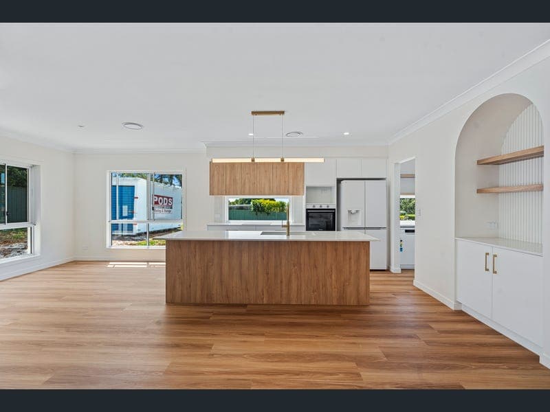 3-5 Jellicoe Street, Wellington Point — photo 1 of 5