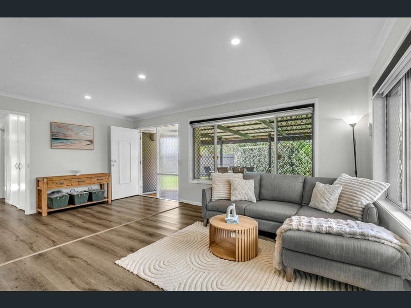 1 Mirimiri Close, Jindalee — photo 1 of 5
