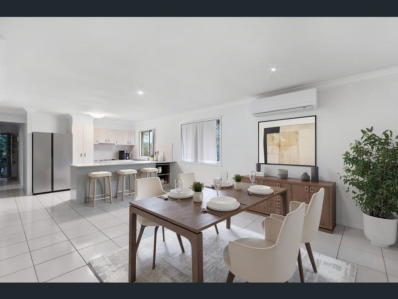 15 Finley Street, Gleneagle — photo 1 of 5