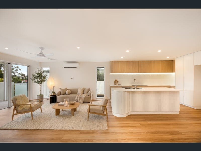 18 Minkara Street, Warana — photo 1 of 5