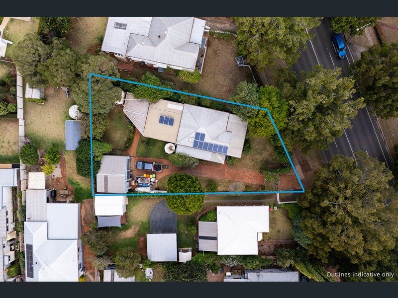 158 Ruthven Street, North Toowoomba — photo 1 of 5