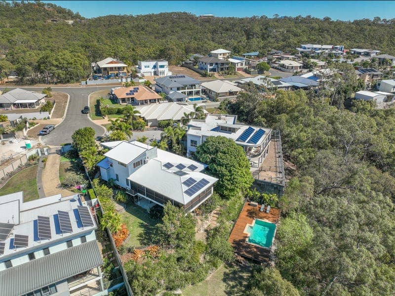 7 Egret Close, South Gladstone — photo 1 of 5