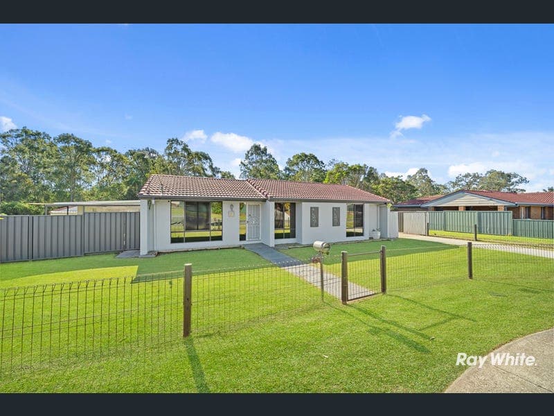 28 Regency Drive, Regents Park — photo 1 of 5
