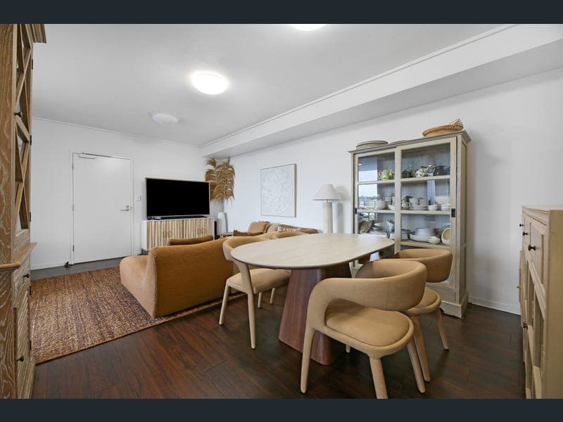 2506/42 Laver Drive, Robina — photo 1 of 5