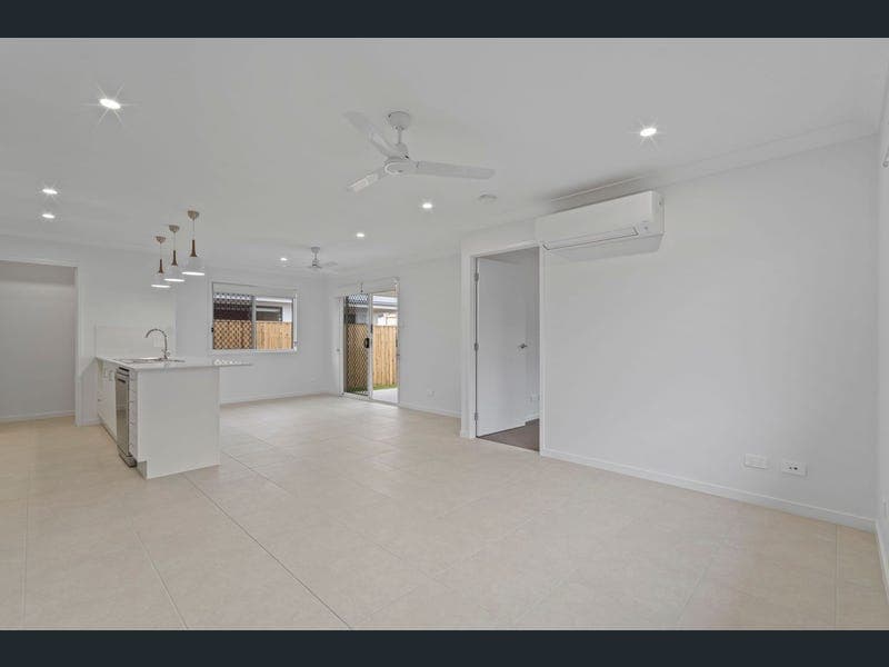 24 Yappar Road, South Maclean — photo 1 of 5