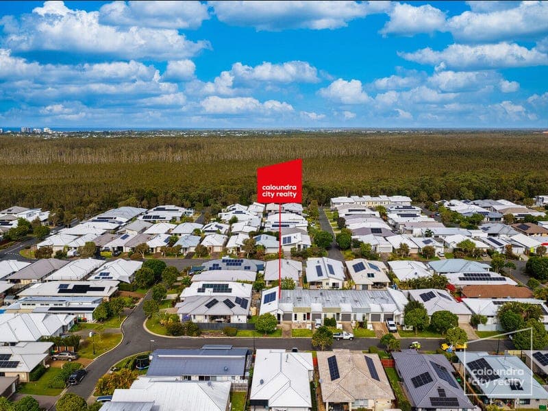 14 Honey Street, Caloundra West — photo 1 of 5