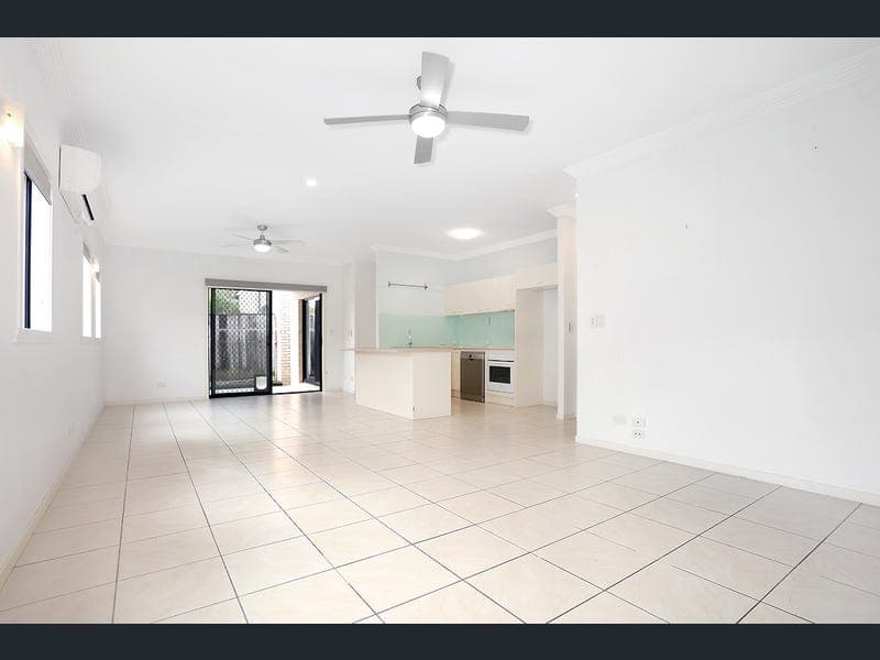 13A Mulgrave Crescent, Varsity Lakes — photo 1 of 5