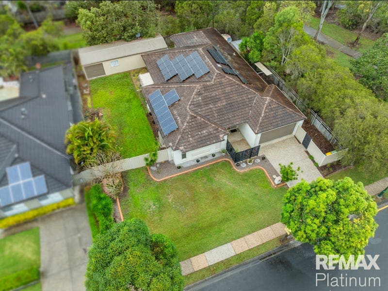 55 Creekside Drive, Narangba — photo 1 of 5