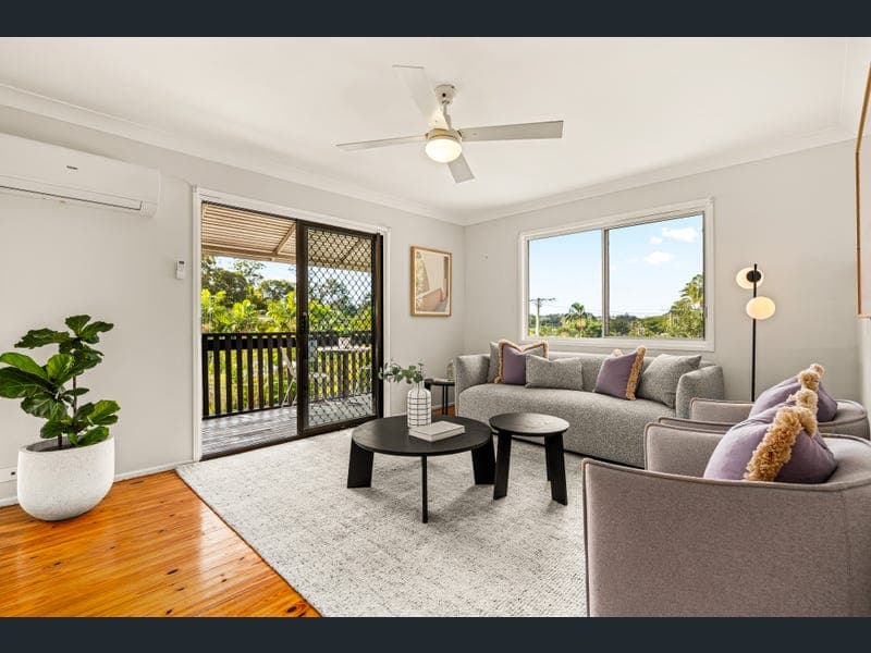 31 Menangle Avenue, Arana Hills — photo 1 of 5