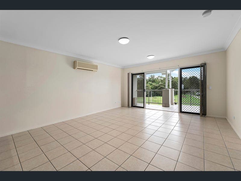 41/11 Taigum Place — photo 1 of 5