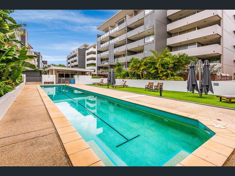 51/95 Clarence Road, Indooroopilly — photo 1 of 5