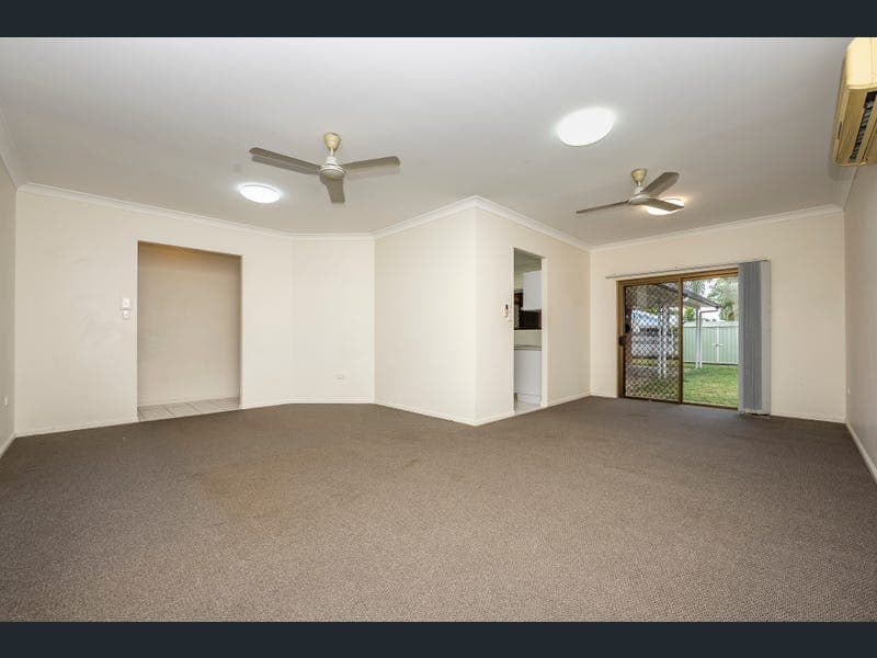 26 Raintree Way, Thuringowa Central — photo 1 of 5