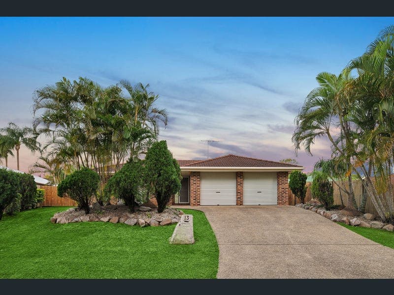 13 Parkleigh Street, Everton Hills — photo 1 of 5
